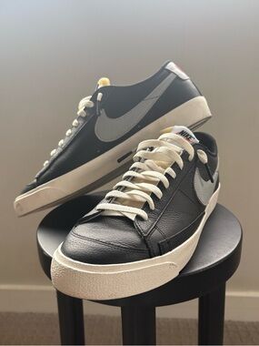 Nike Blazer Low - Custom Mens 10.5